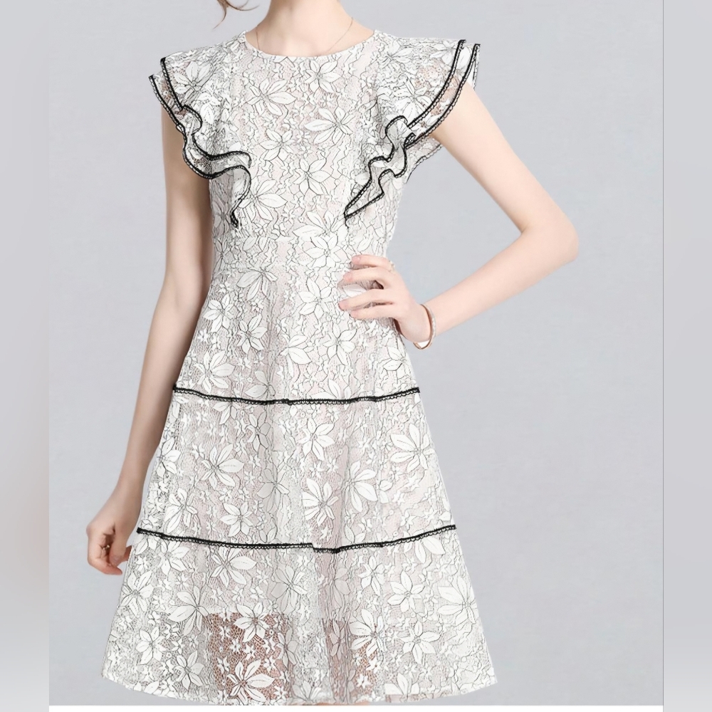 Kaimilan White Black trim Lace Embroidered floral dress Sz XS Wedding guest